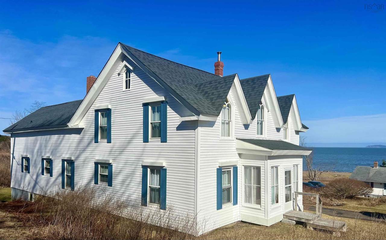 798 Spencers Beach Road - Photo 1