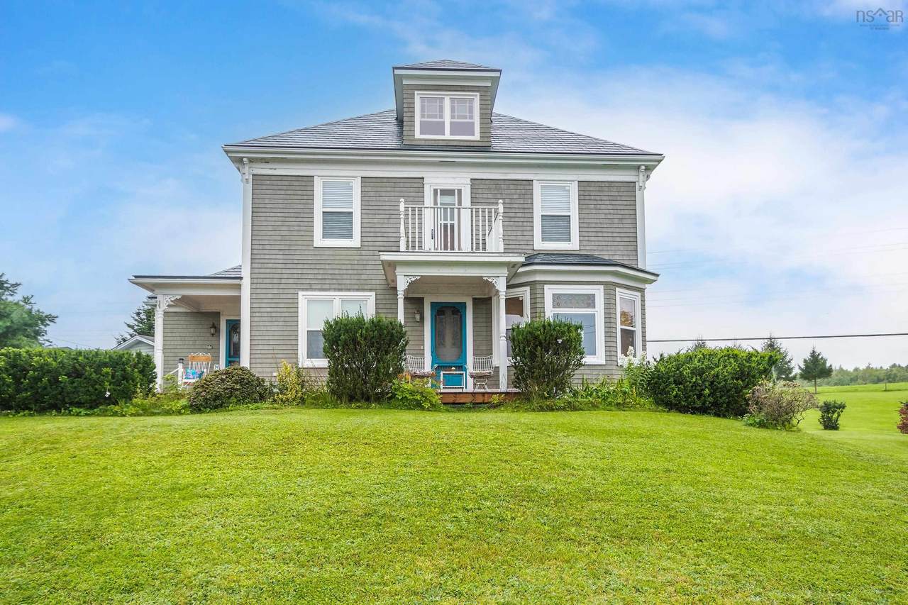 1640 Highway 332 - Photo 1