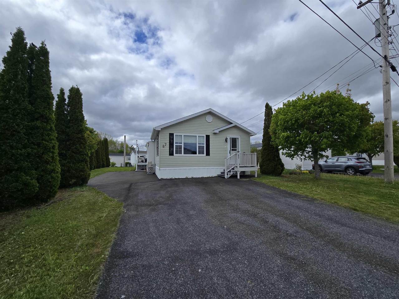 87 Haven Drive - Photo 1
