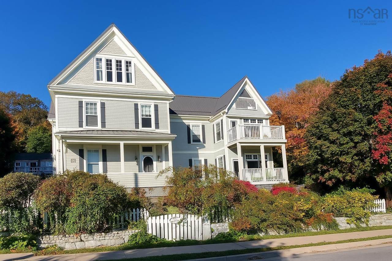 123 Duke Street - Photo 1