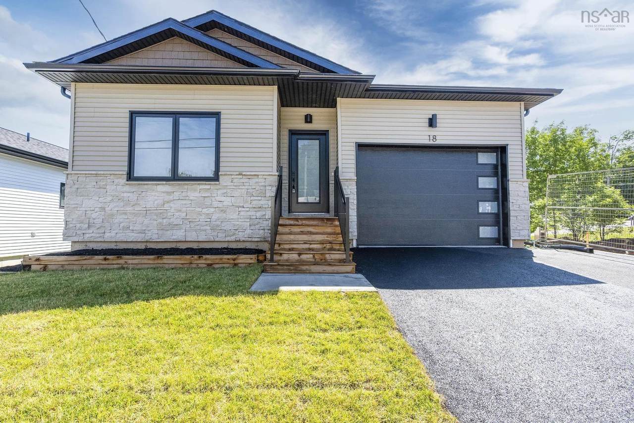 18 Whidden Avenue - Photo 1