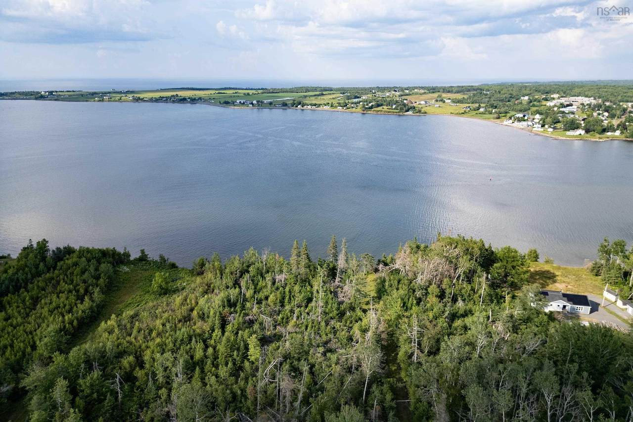 https://bt-photos.global.ssl.fastly.net/novascotia/1280_boomver_1_202516920-2.jpg