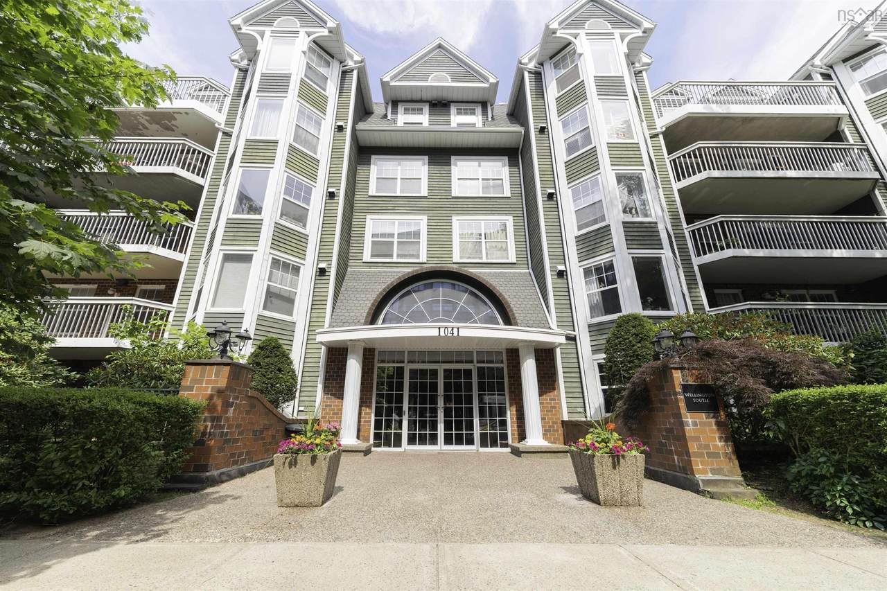 1041 Wellington Street - Photo 1