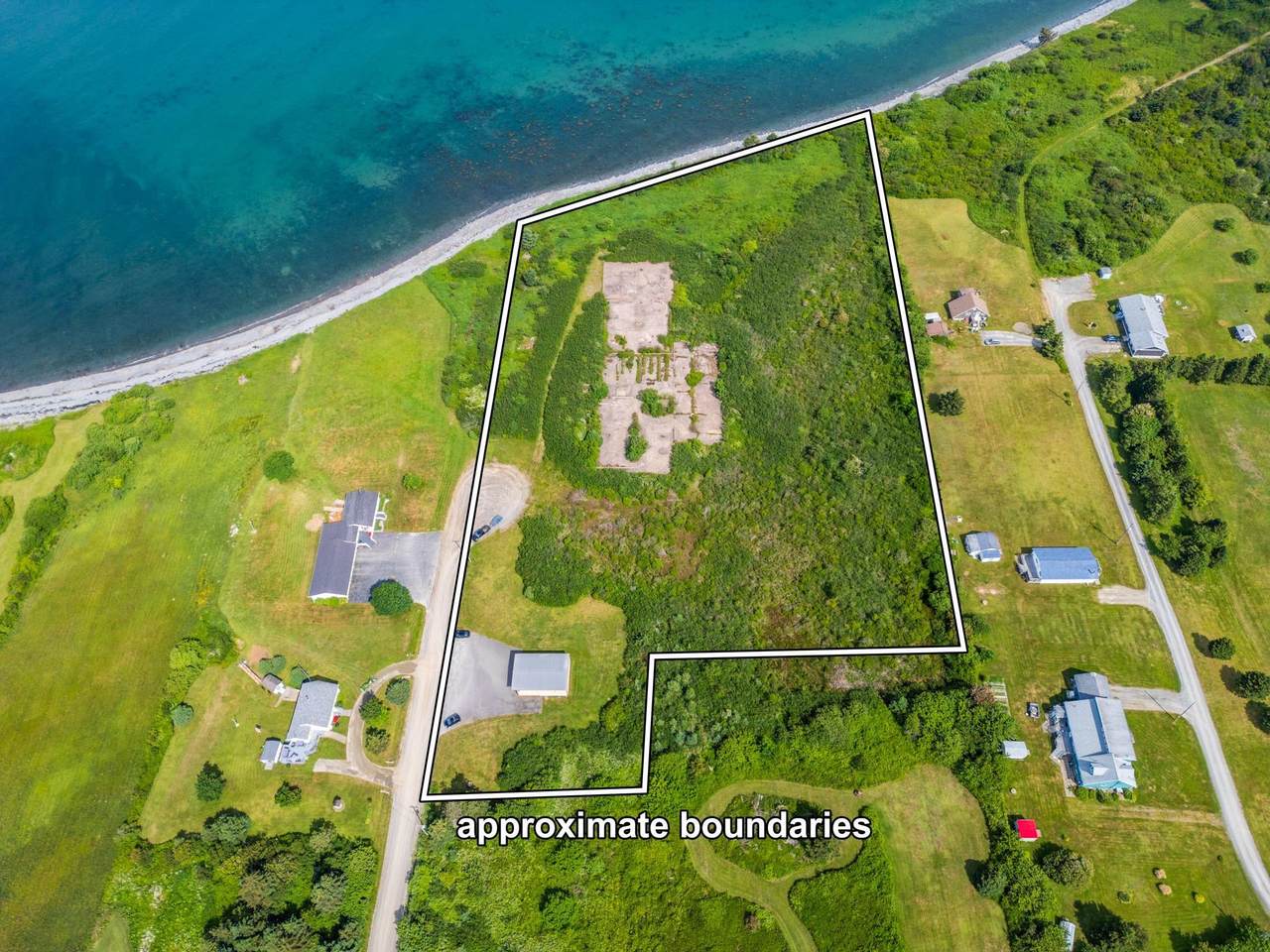 40 Schoolhouse Road - Photo 1