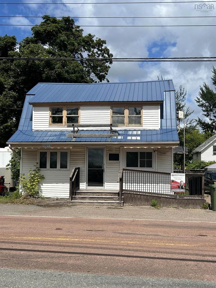 10213 Durham Street - Photo 1