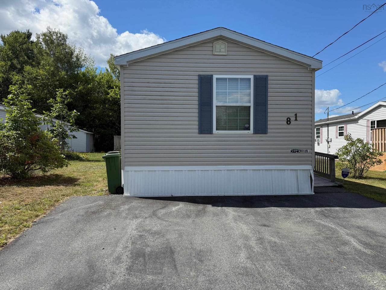 81 Thomson Drive - Photo 1