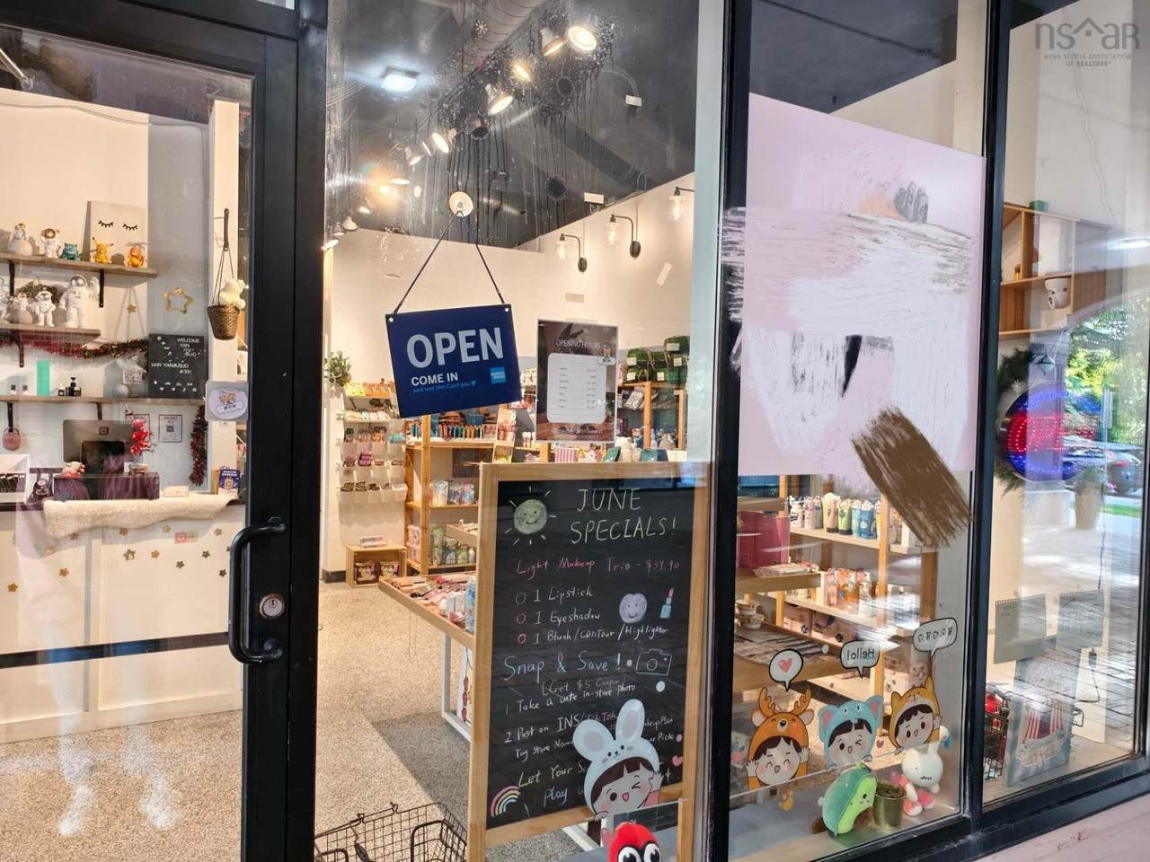 1551 South Park Street - Photo 1