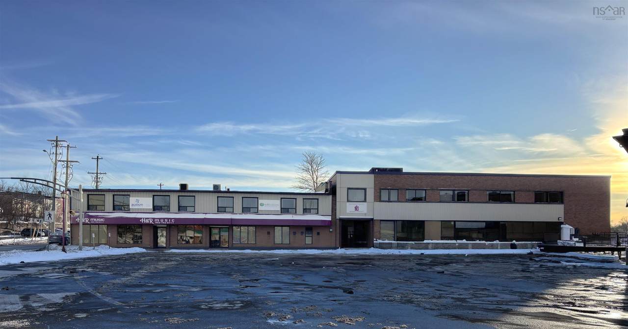 196 Glasgow Street - Photo 1