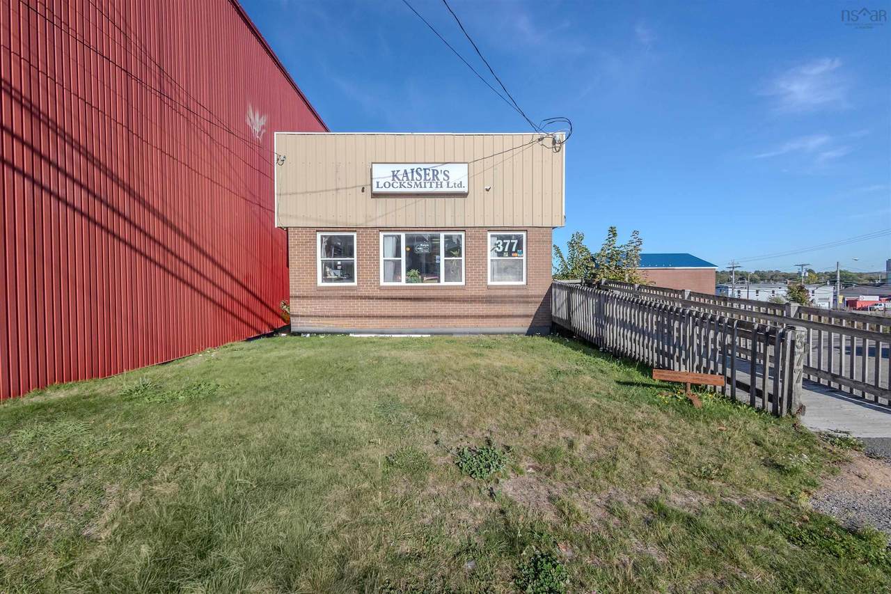 377 George Street - Photo 1