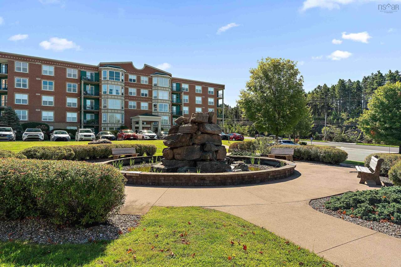 114 Regency Park Drive - Photo 1