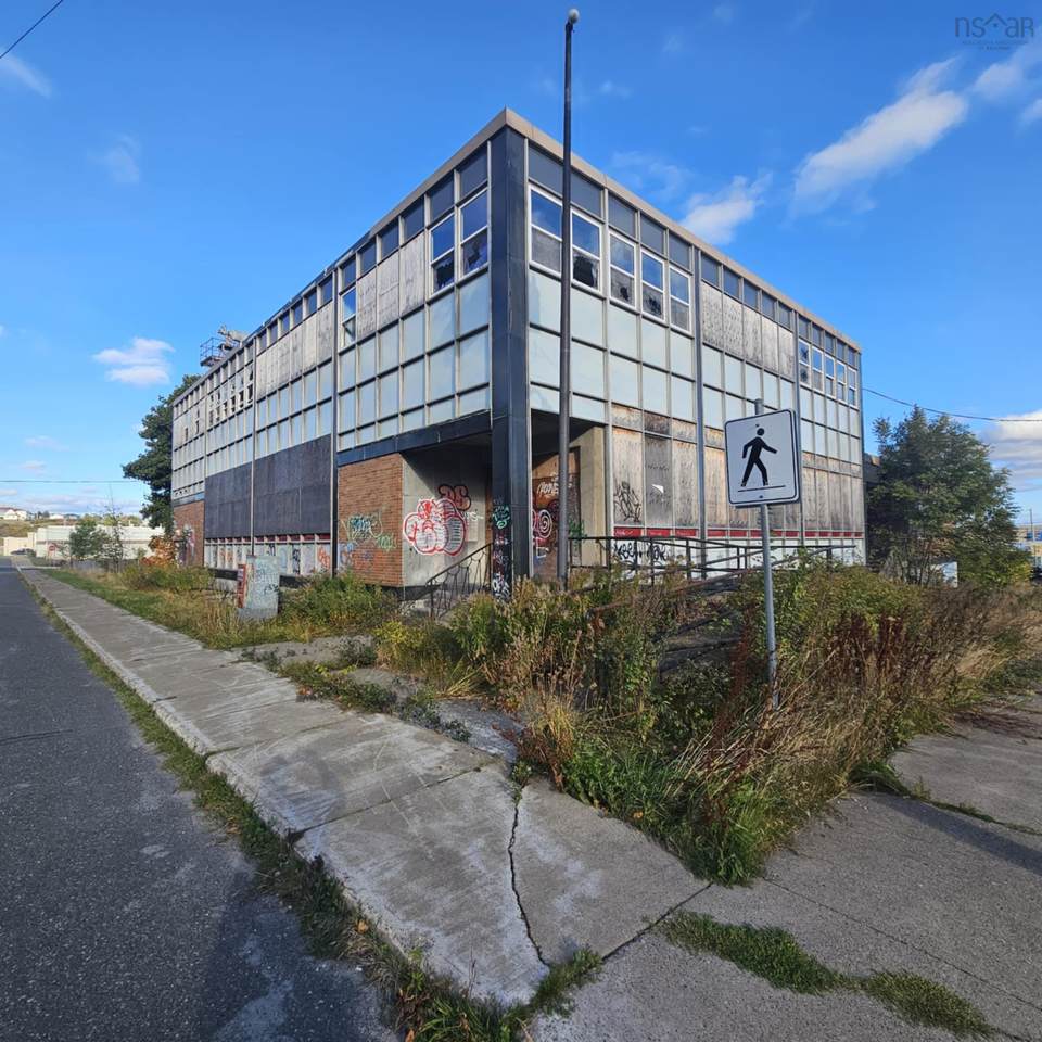 17 Archibald Avenue - Photo 1