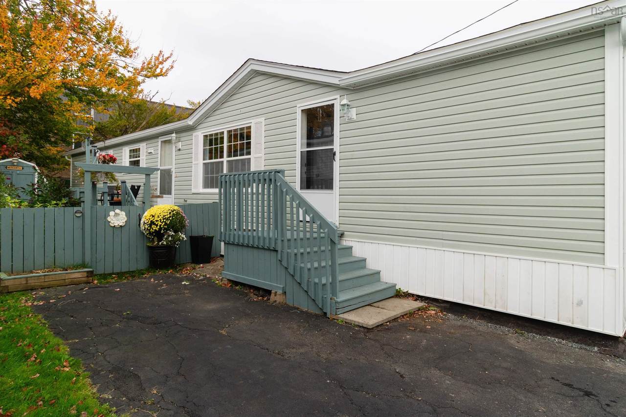 23 Shamrock Drive - Photo 1