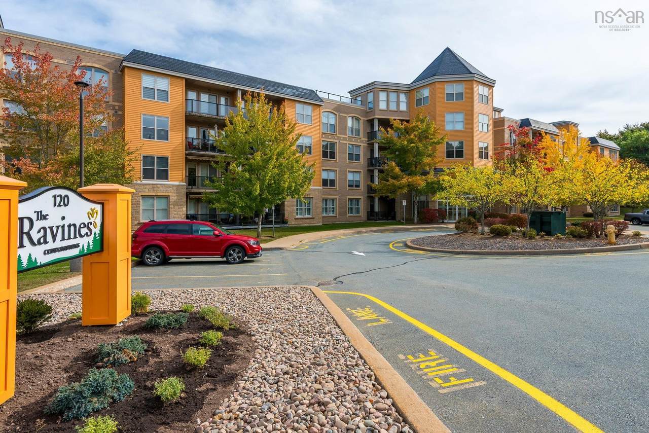 120 Southgate Drive - Photo 1