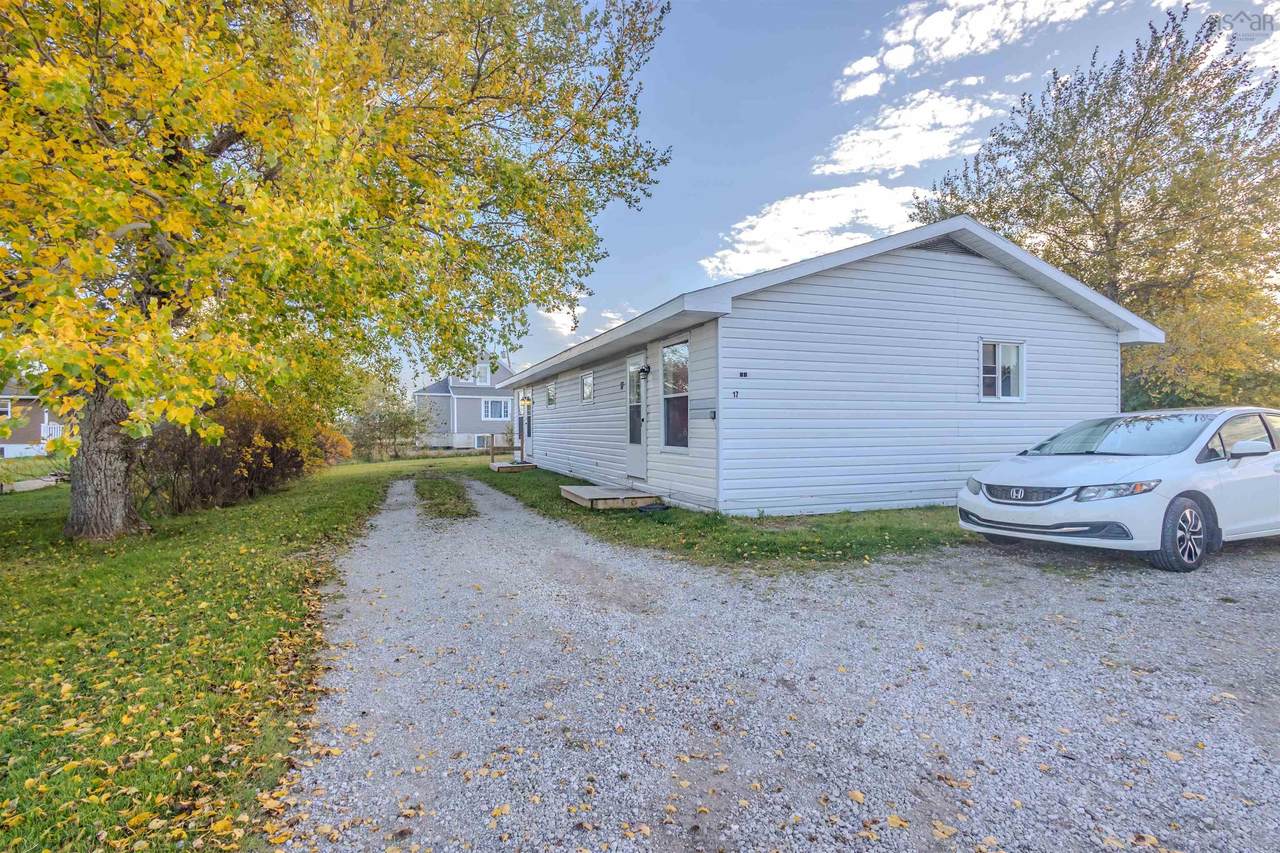 19 Holland Street - Photo 1