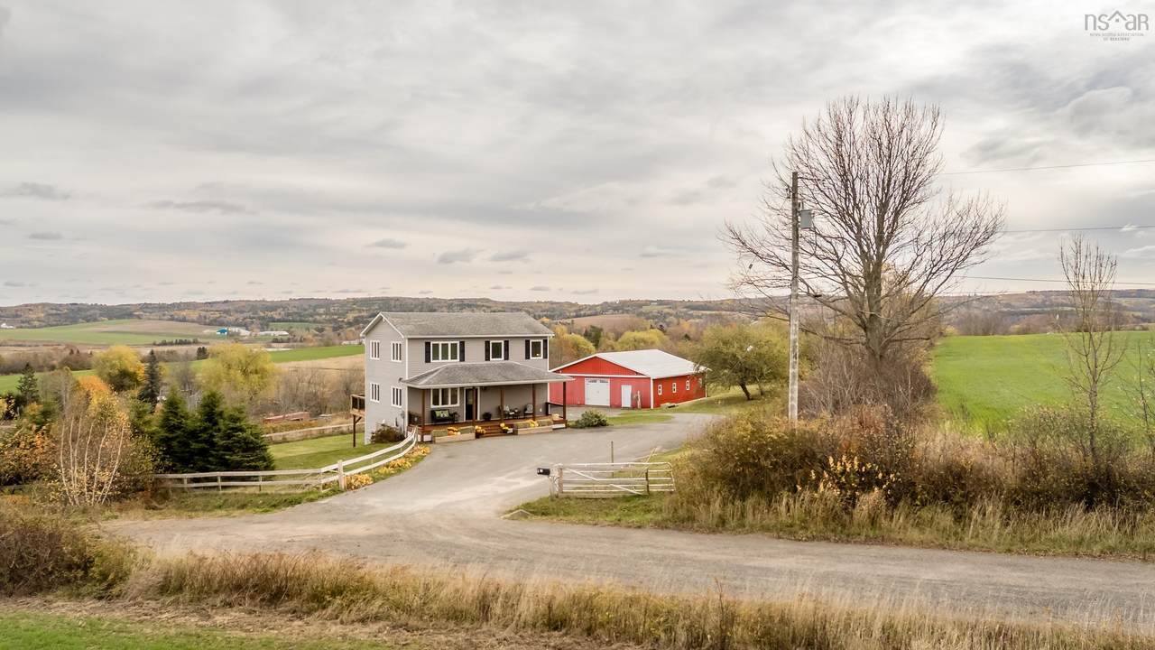 62 Middle Street - Photo 1