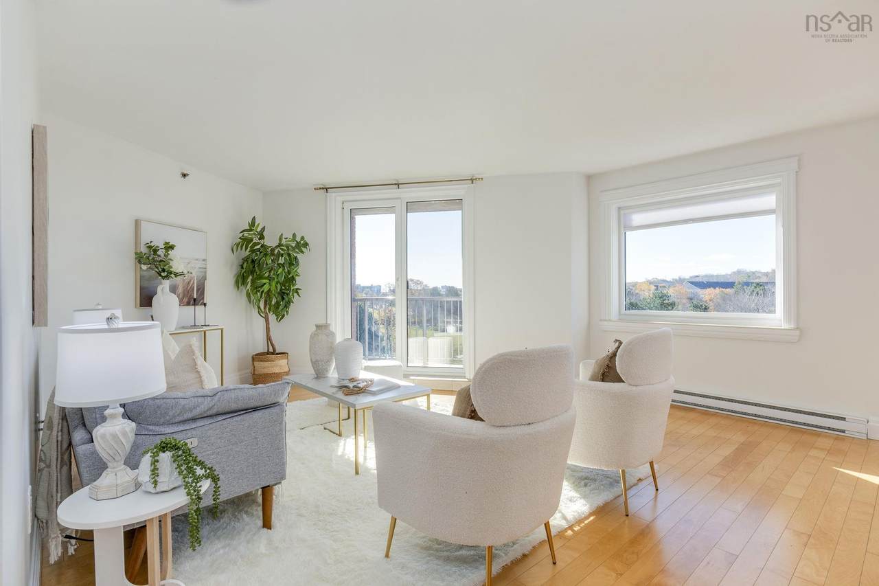 45 Vimy Avenue - Photo 1