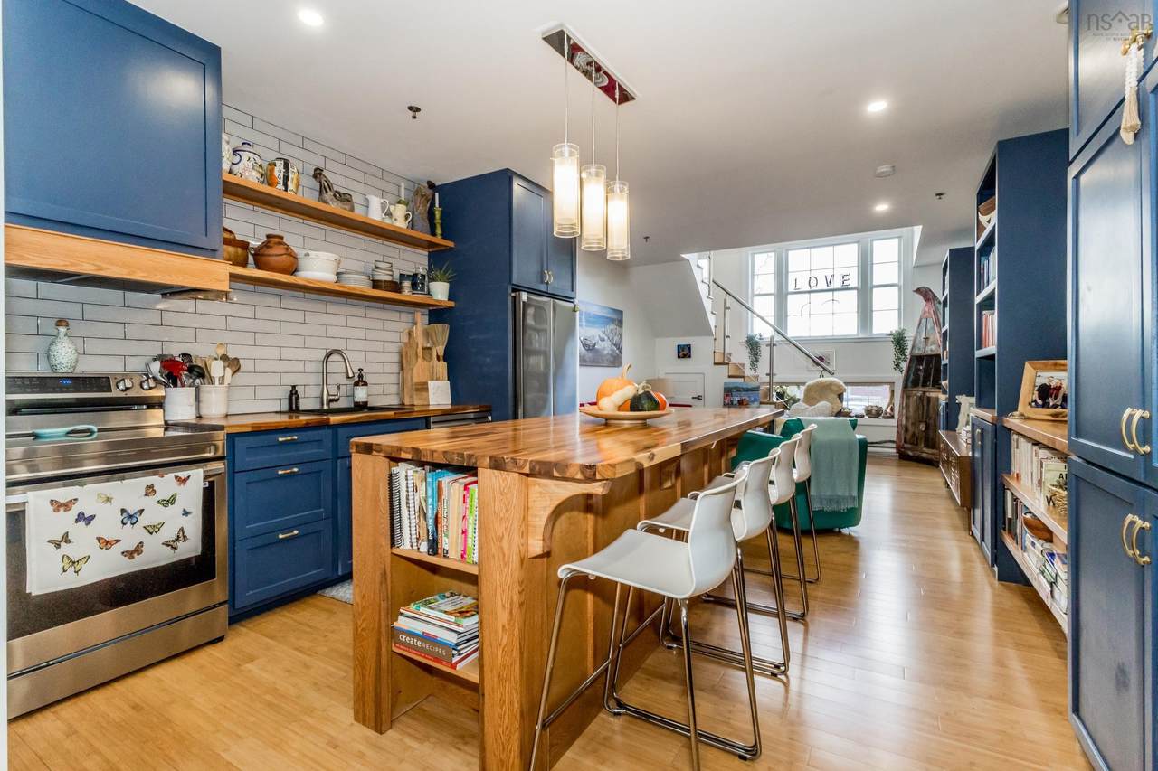 151 Ritchie Street - Photo 1