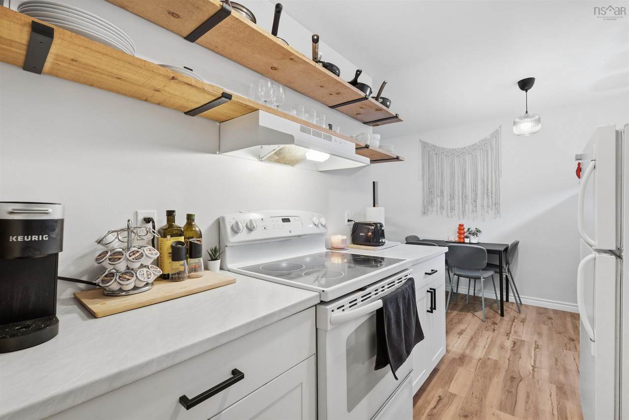 120-7 Jamieson Street - Photo 1