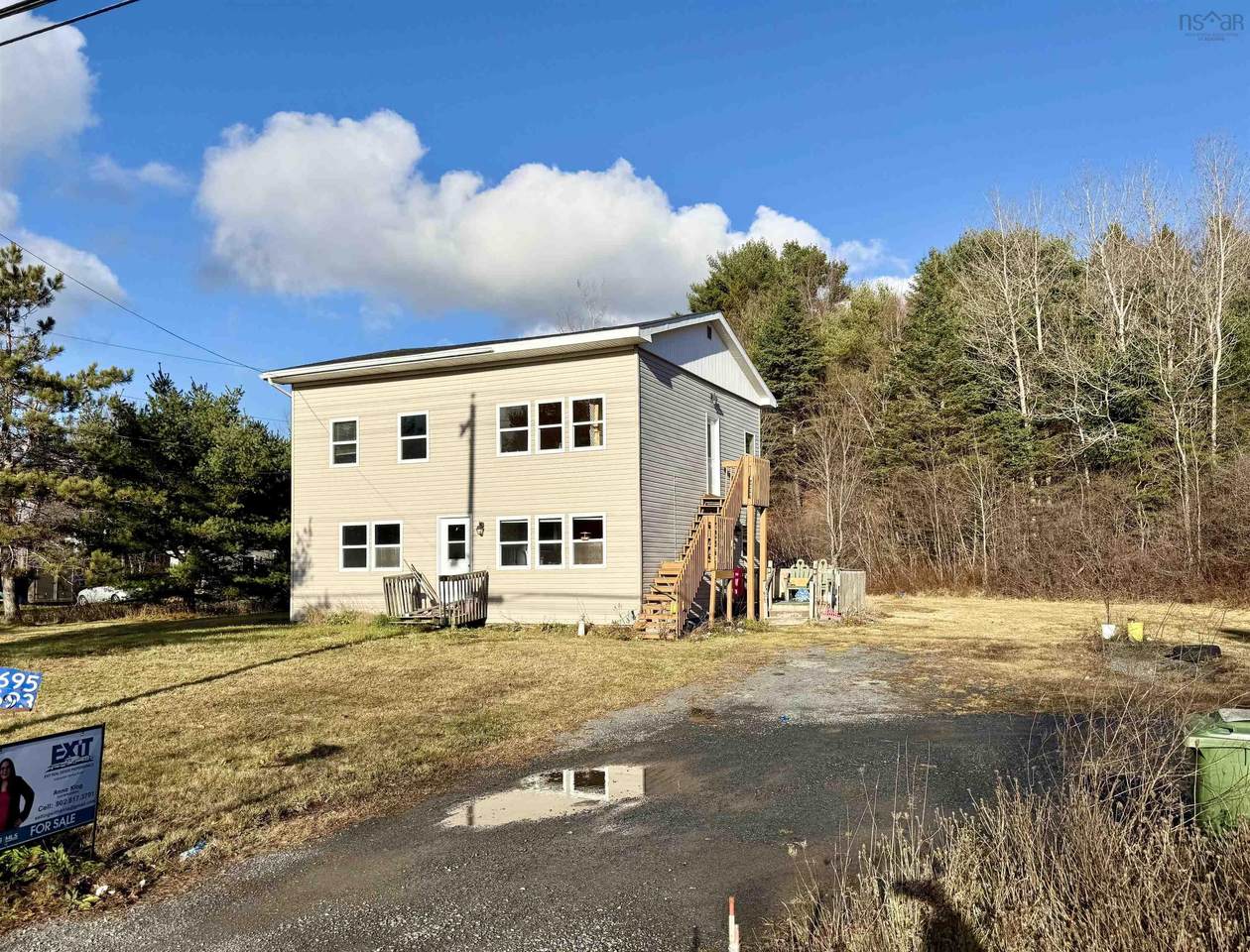 2693 Sackville Drive - Photo 1