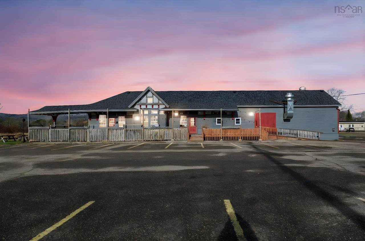 73 Queen Street - Photo 1