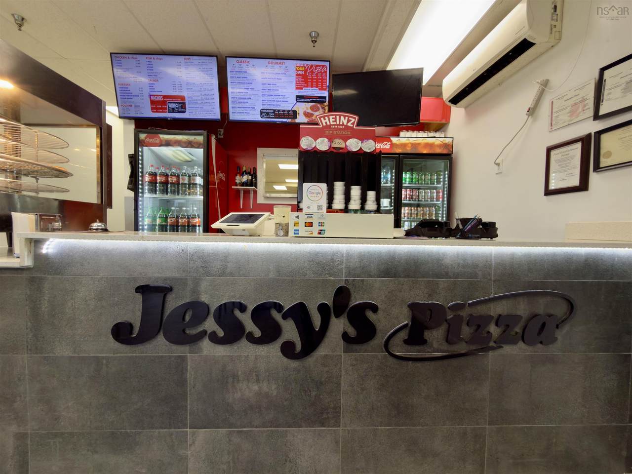 109 Robie Street - Photo 1