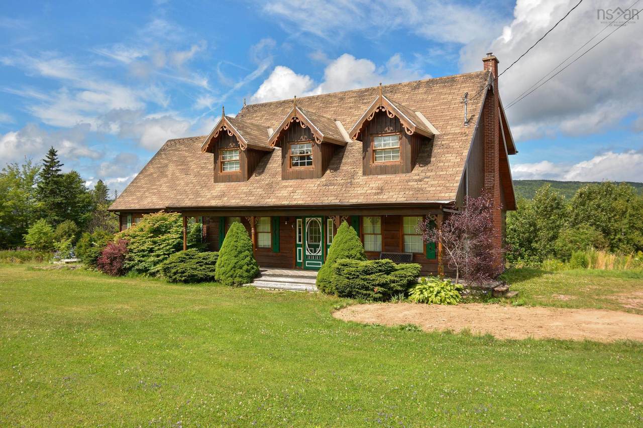 776 105 Highway - Photo 1