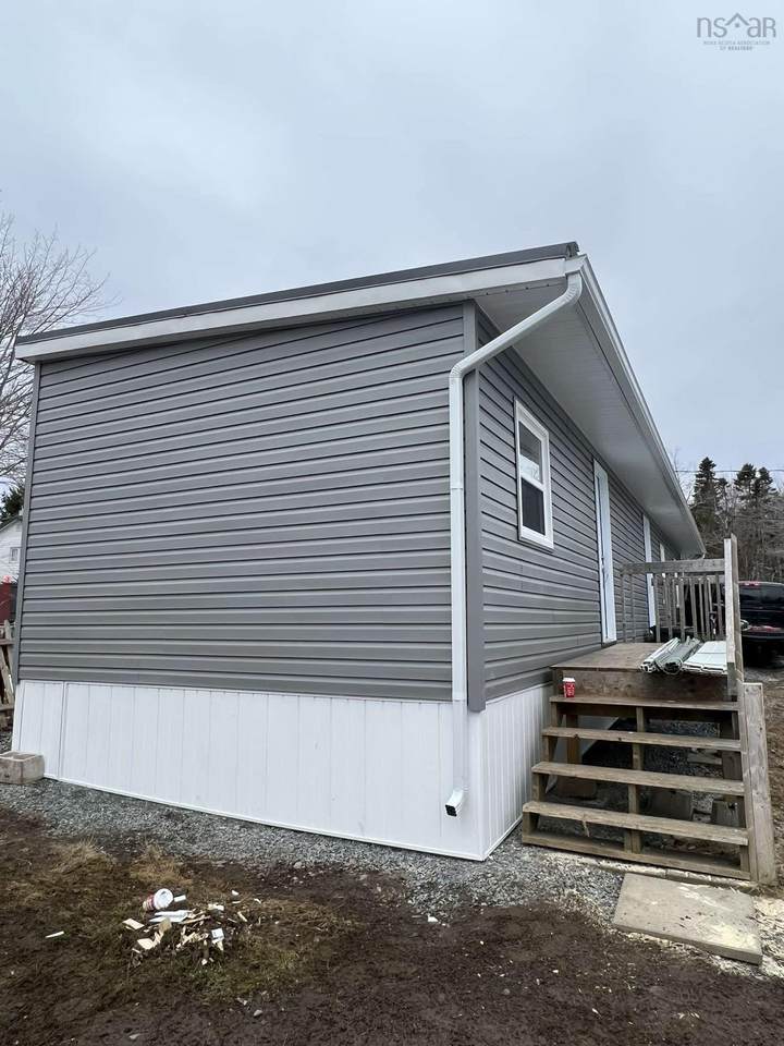 4 Third Street - Photo 1