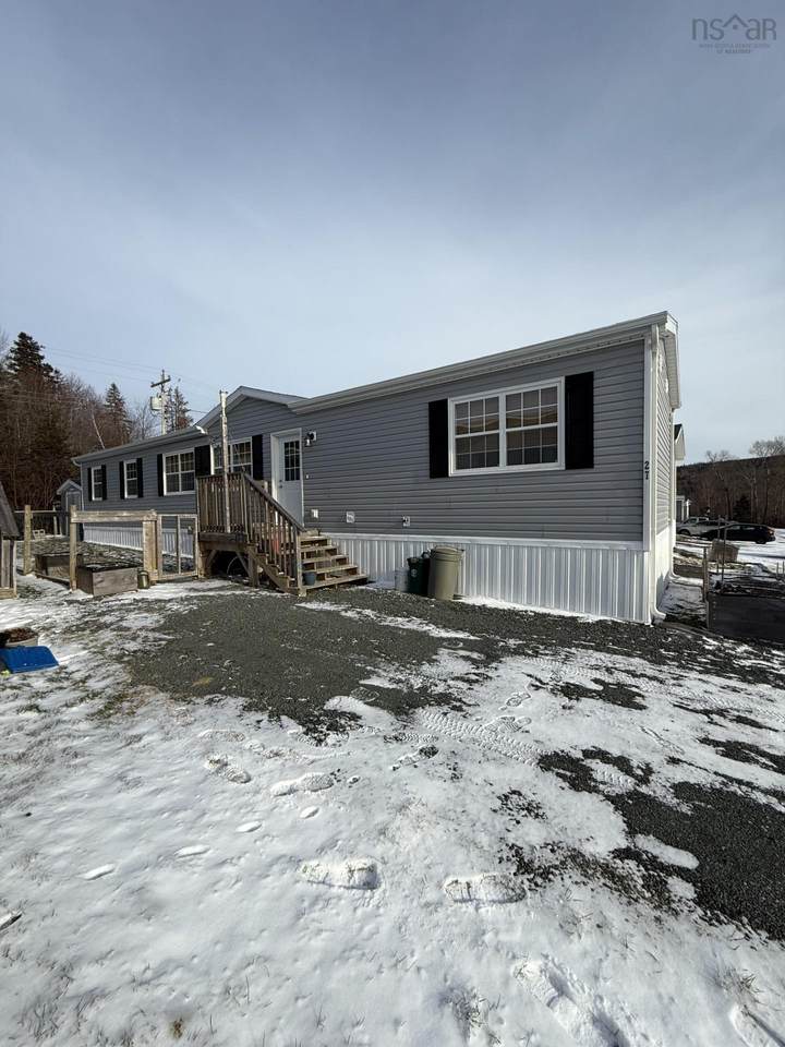 27 Parkwood Drive, North Grant, N.S. - Photo 1
