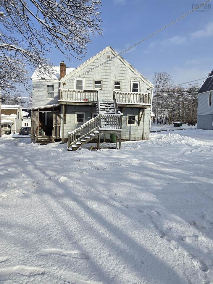 211 Forbes Street - Photo 1