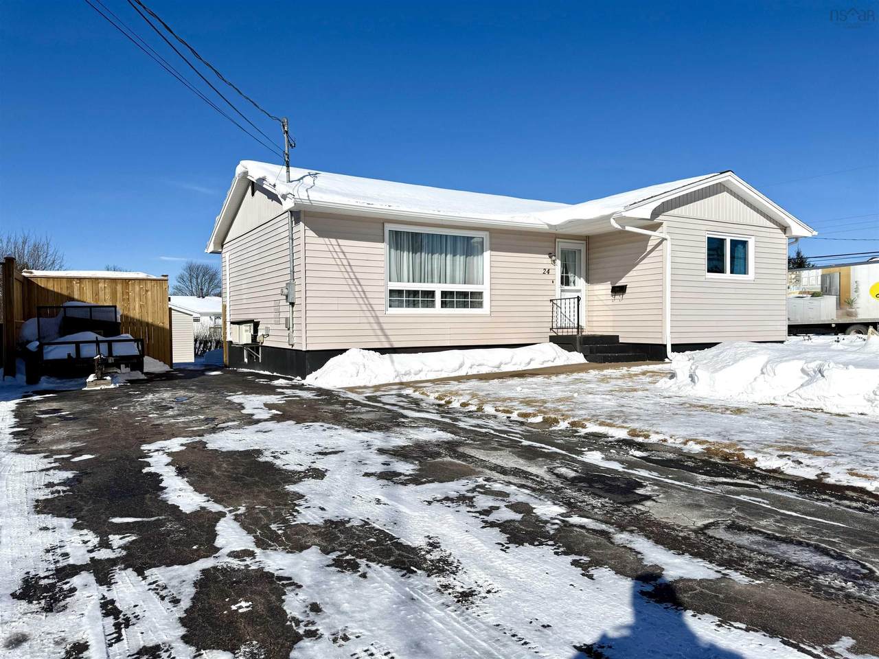 24 Rhodes Avenue - Photo 1