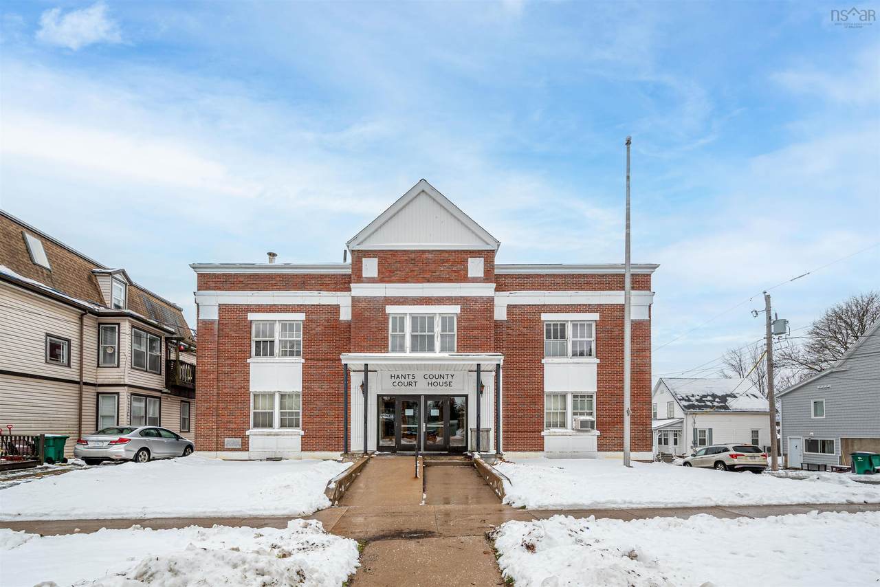 240 King Street - Photo 1