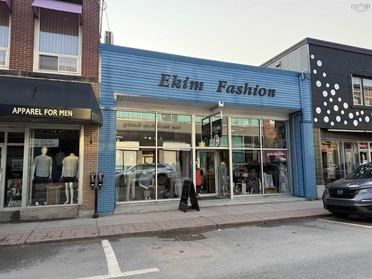 139 Provost Street - Photo 1