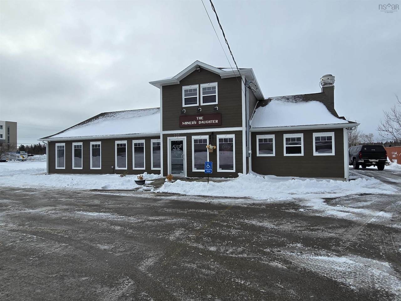 220 Memorial Drive - Photo 1