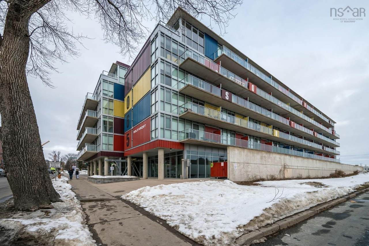 1065 Barrington Street - Photo 1