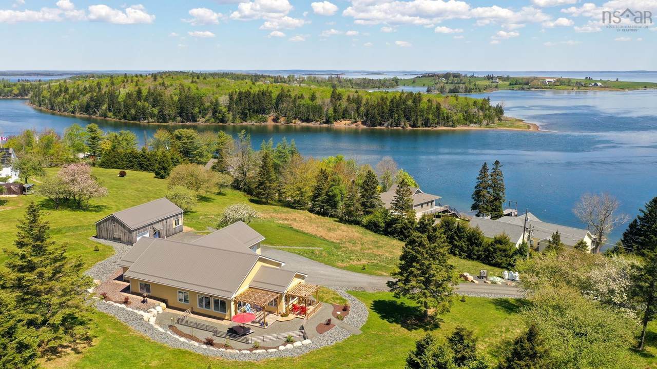 207 Hebb Point Road - Photo 1