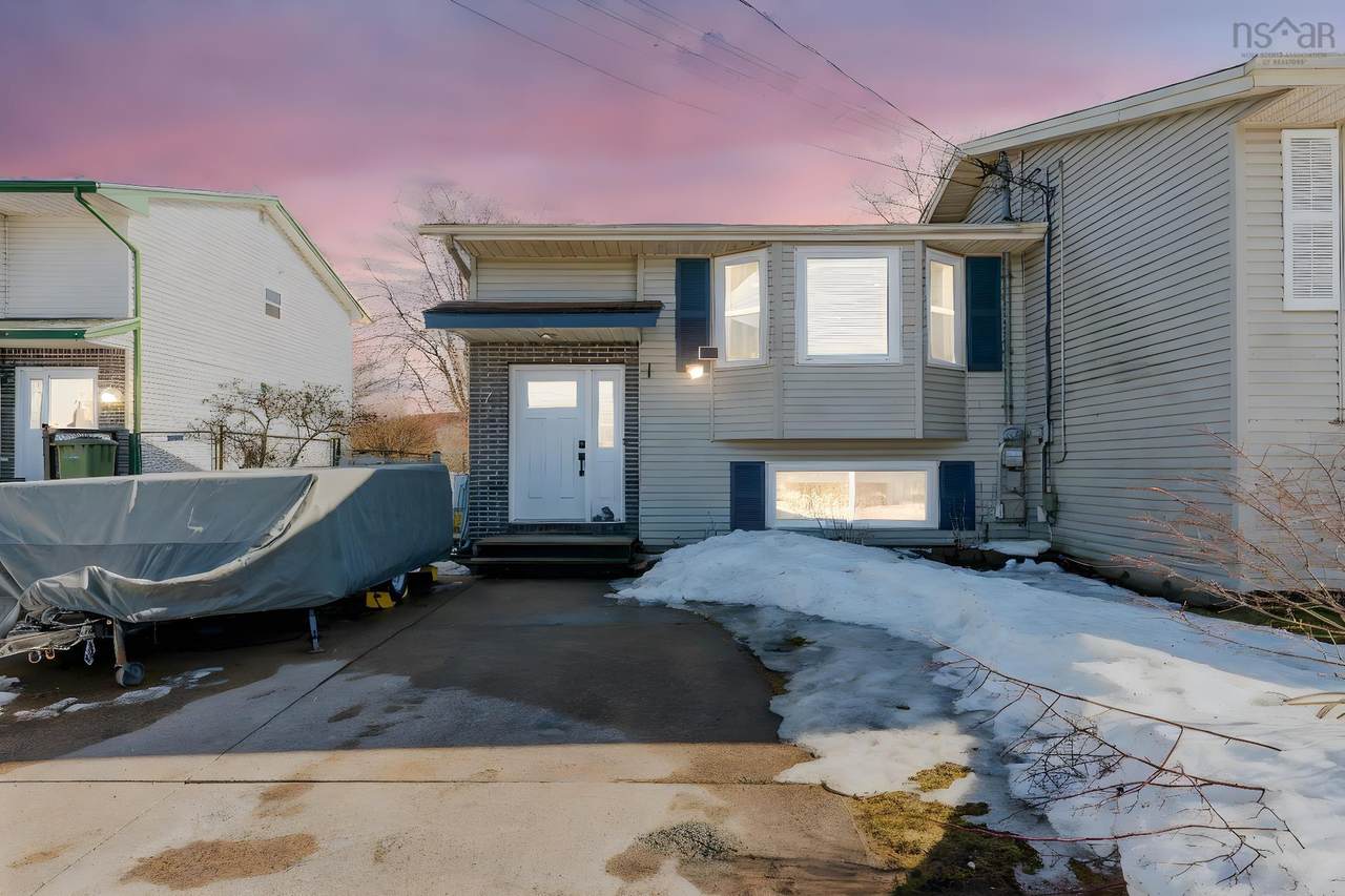 7 Mathers Court - Photo 1