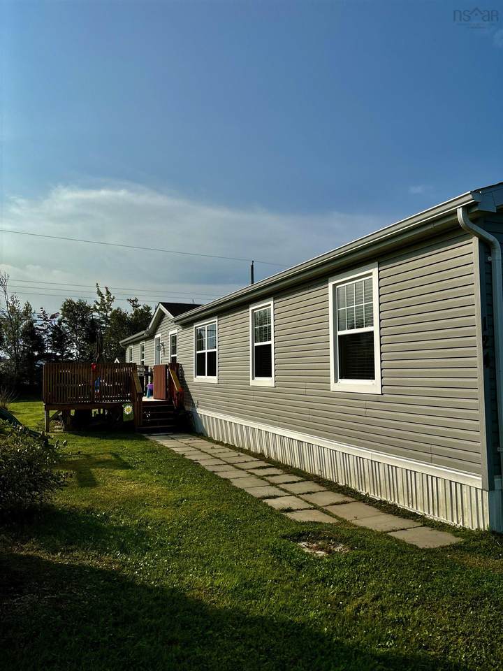 124 Liberty Lane - Photo 1