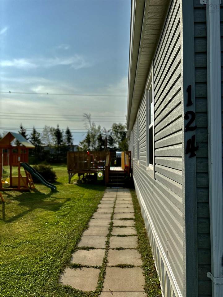 https://bt-photos.global.ssl.fastly.net/novascotia/1280_boomver_1_202604586-2.jpg