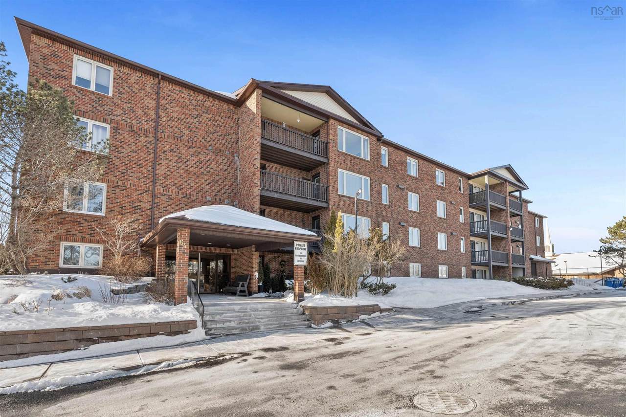 64 Cumberland Drive - Photo 1
