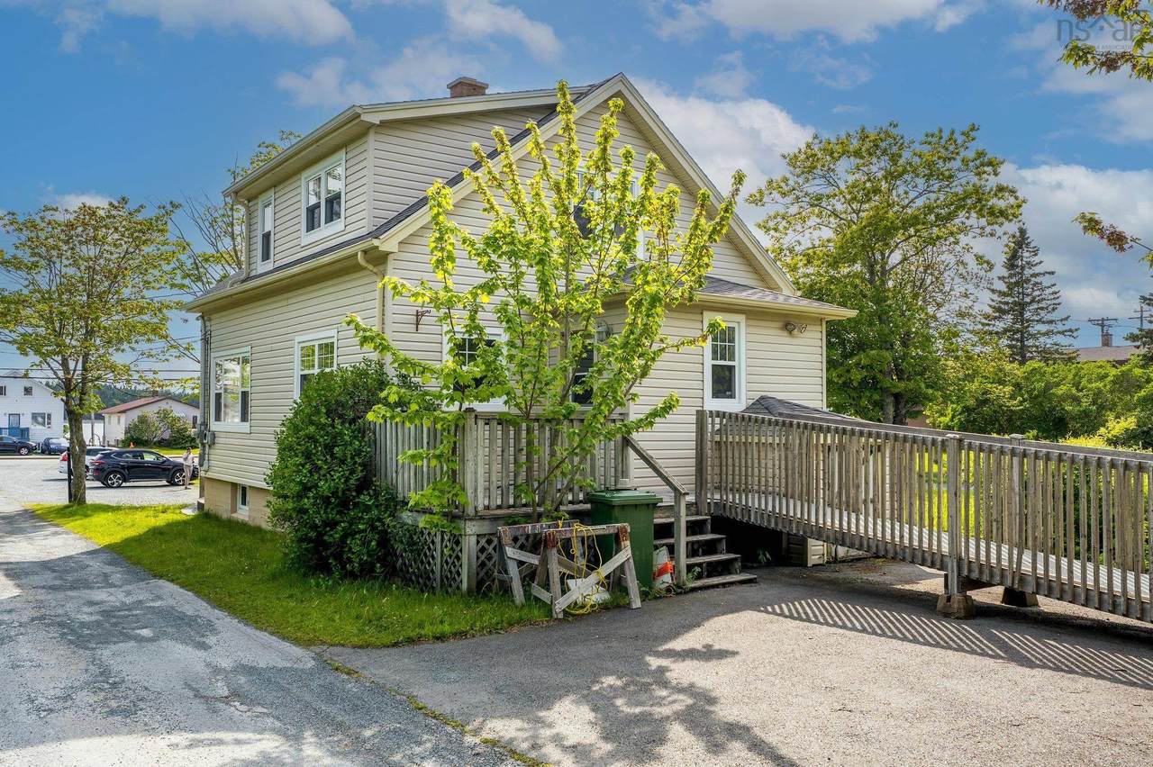 https://bt-photos.global.ssl.fastly.net/novascotia/1280_boomver_1_202604616-2.jpg