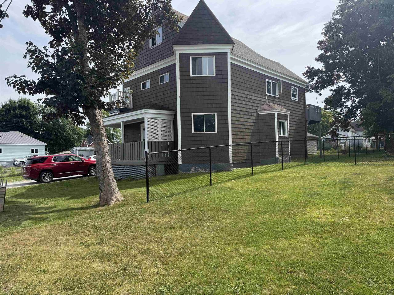 https://bt-photos.global.ssl.fastly.net/novascotia/1280_boomver_1_202605541-2.jpg