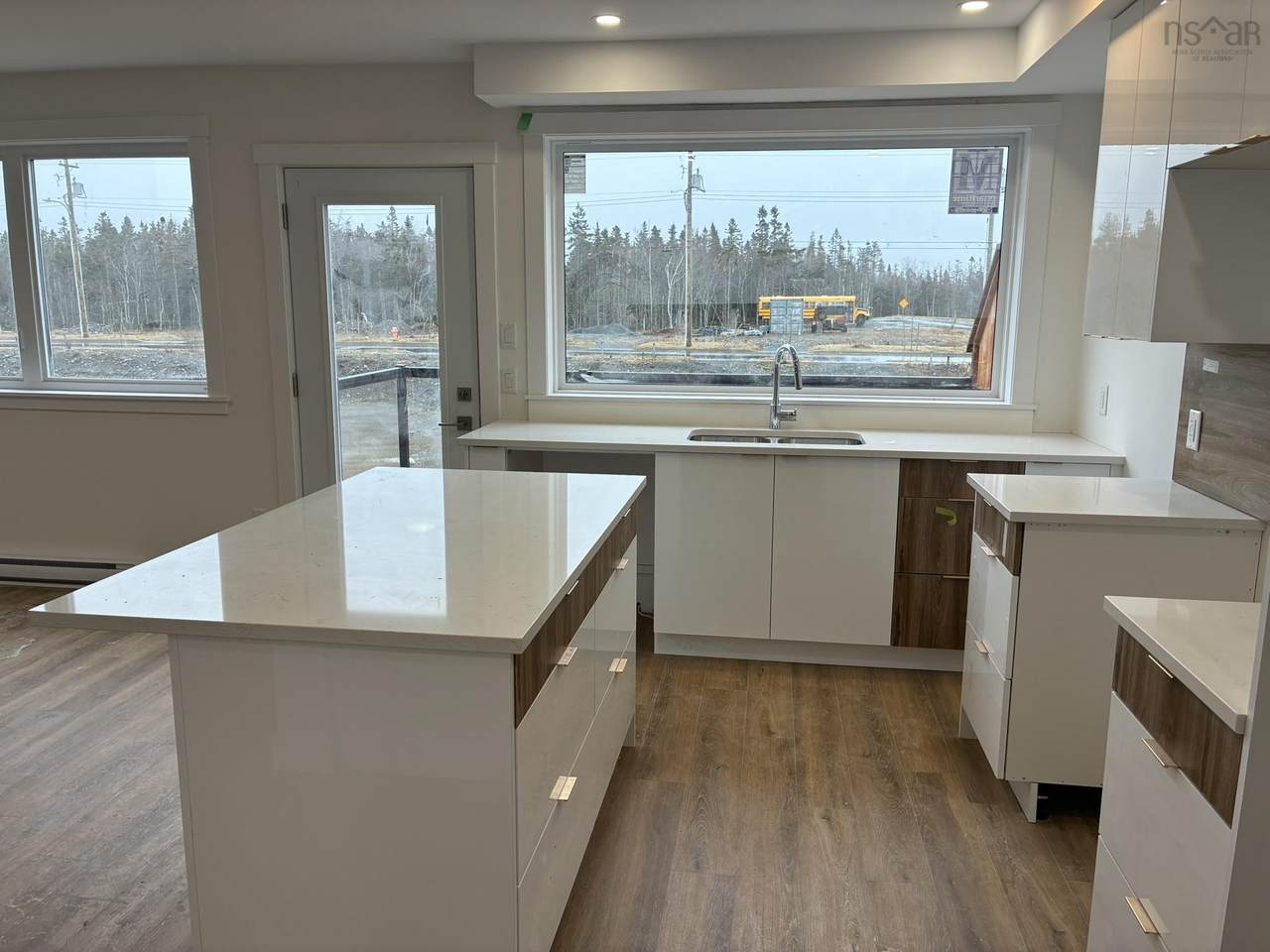 https://bt-photos.global.ssl.fastly.net/novascotia/1280_boomver_1_202605930-2.jpg