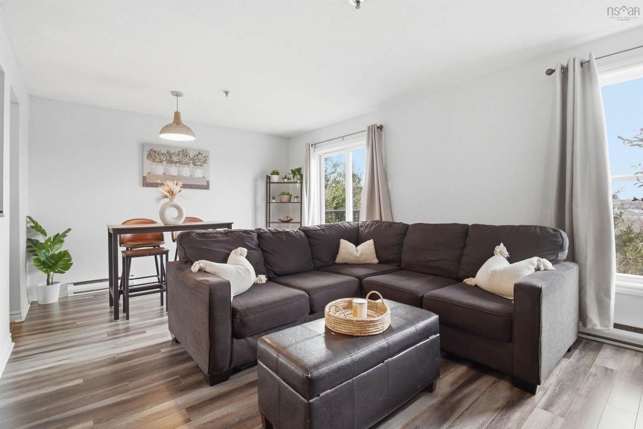 75 Collins Grove - Photo 1