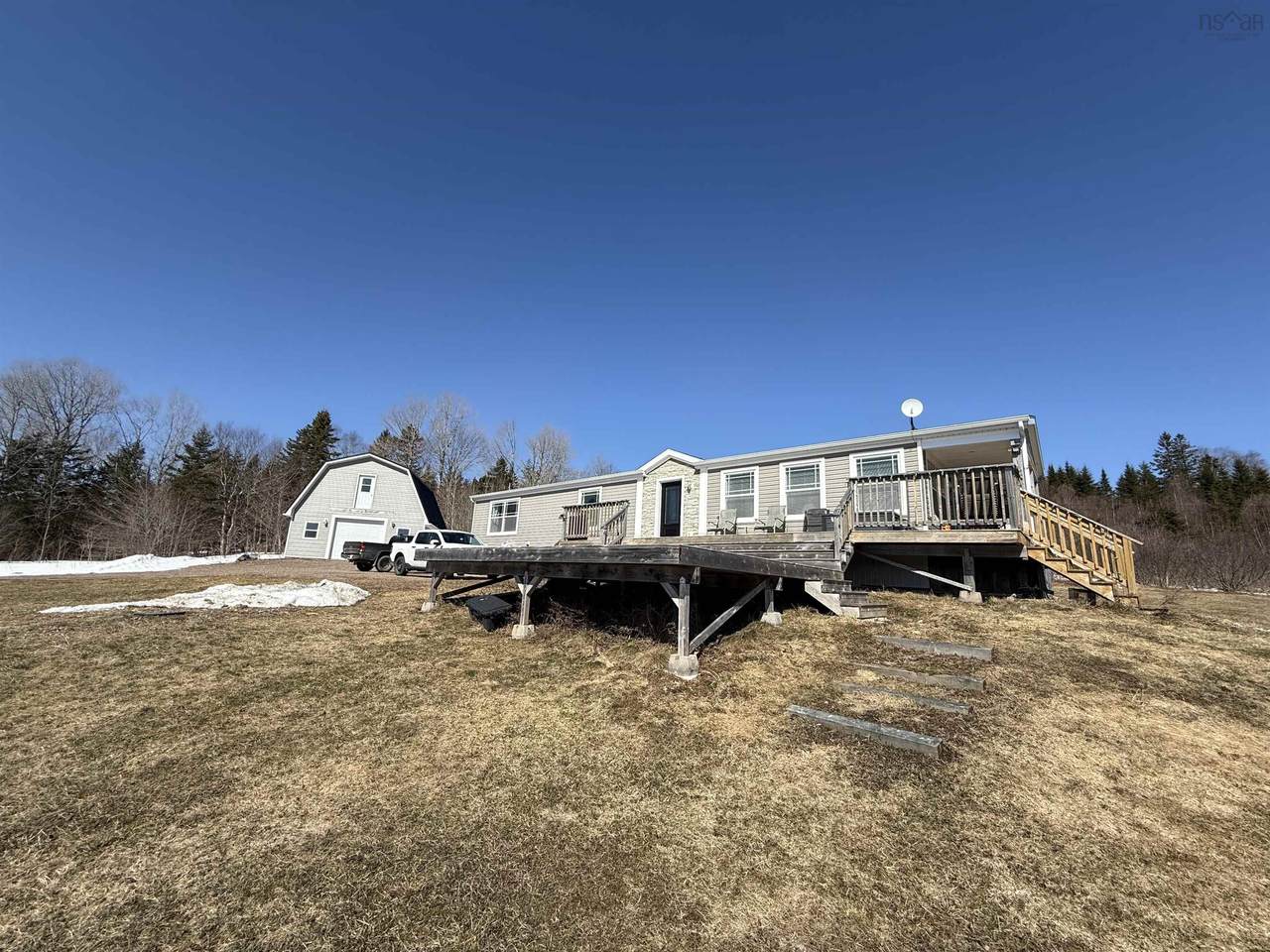 137 Upper Road - Photo 1