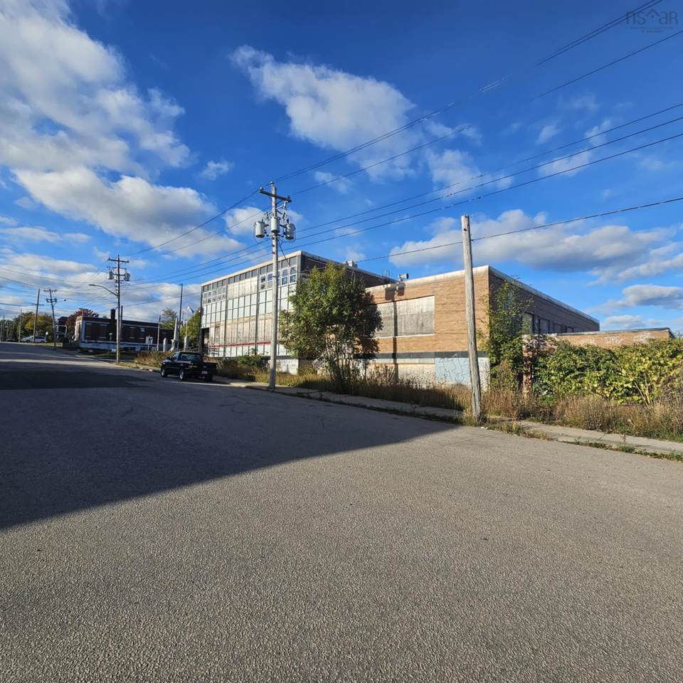 https://bt-photos.global.ssl.fastly.net/novascotia/1280_boomver_1_202607513-2.jpg