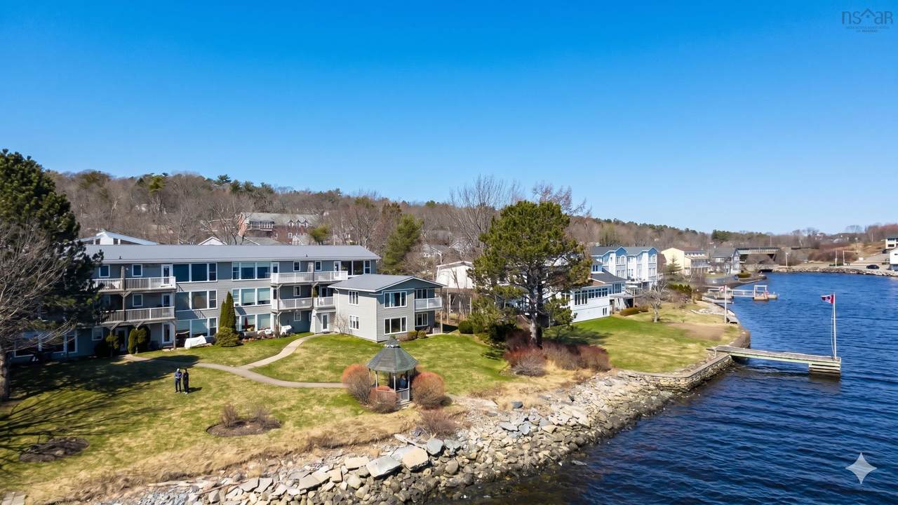 403 Shore Drive - Photo 1