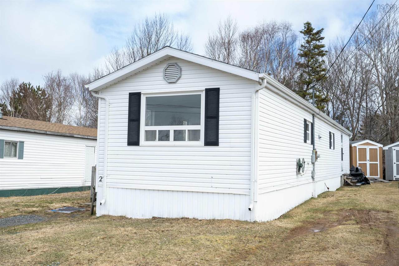 https://bt-photos.global.ssl.fastly.net/novascotia/1280_boomver_1_202607978-2.jpg