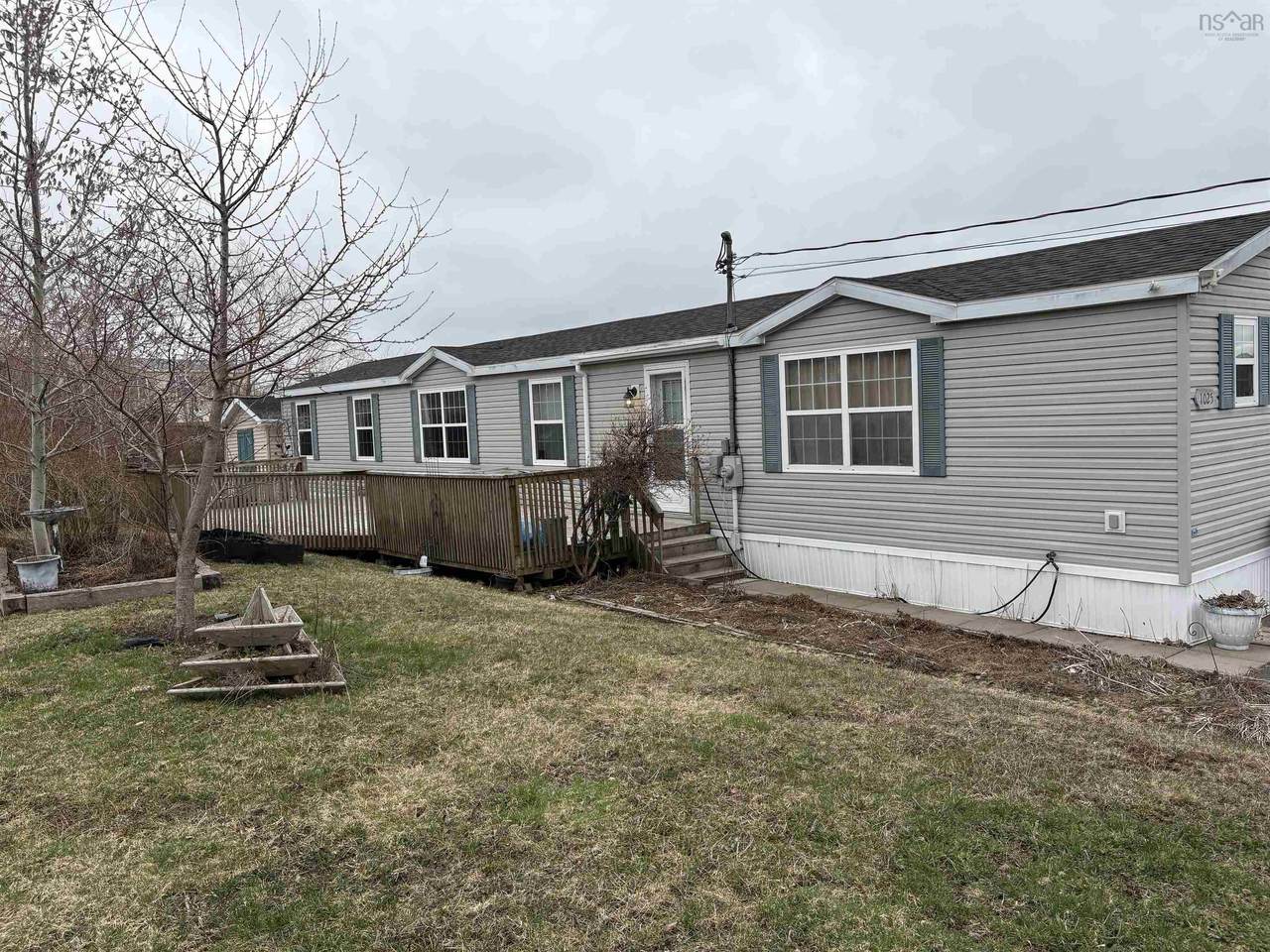 1025 Park Lane - Photo 1