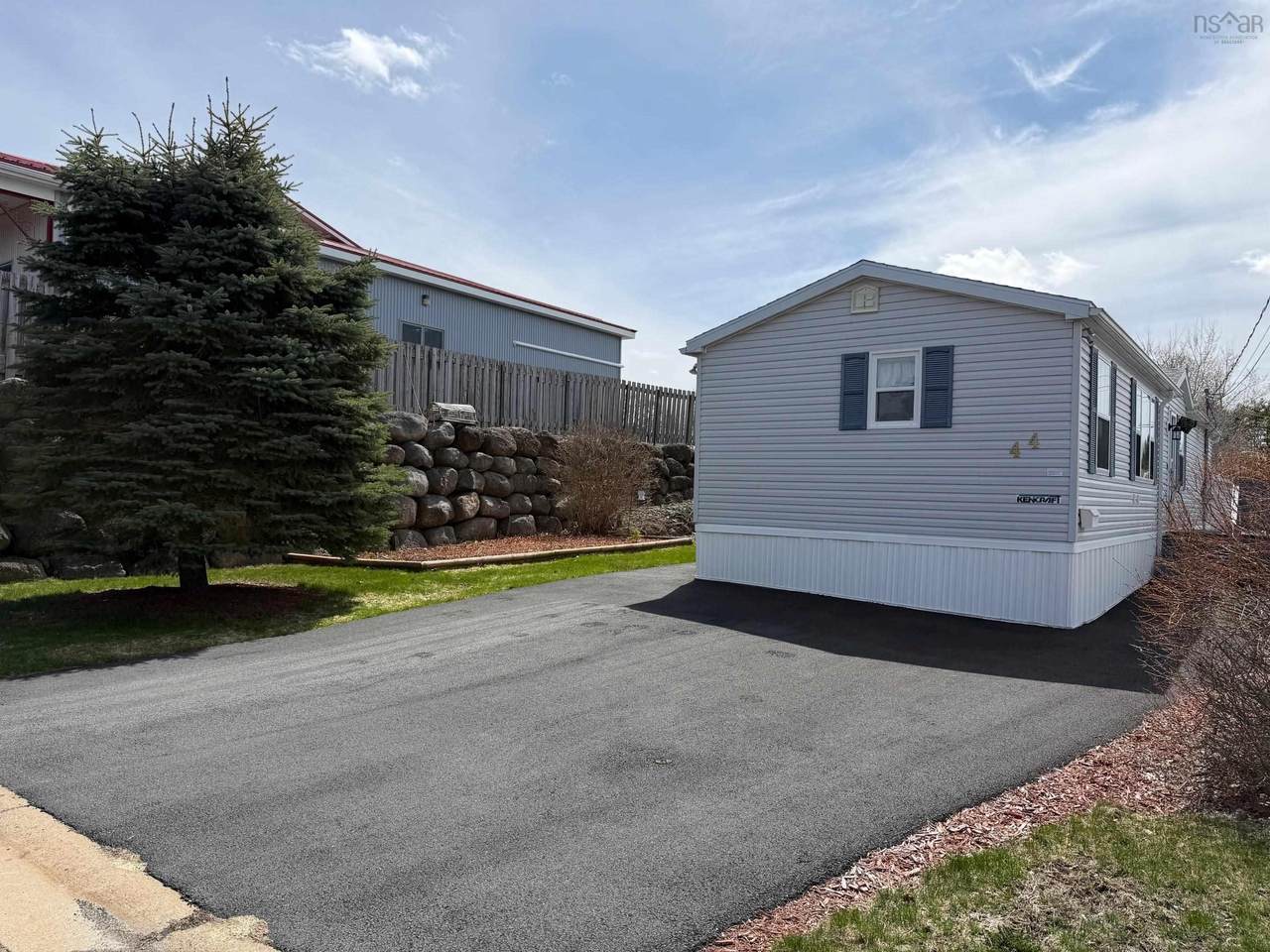 https://bt-photos.global.ssl.fastly.net/novascotia/1280_boomver_1_202608113-2.jpg