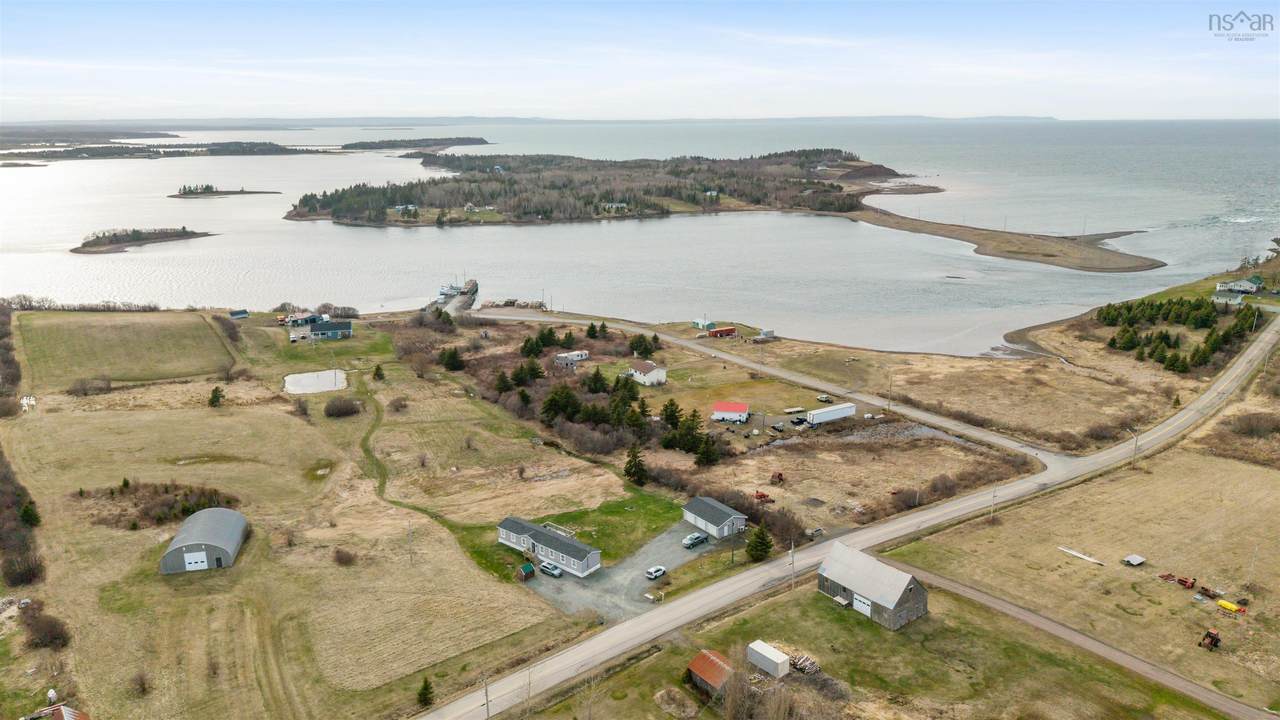 https://bt-photos.global.ssl.fastly.net/novascotia/1280_boomver_1_202608438-2.jpg